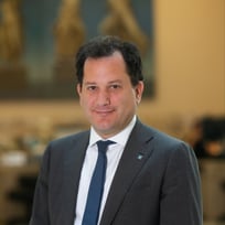 Nikos Nezeritis Profile Picture