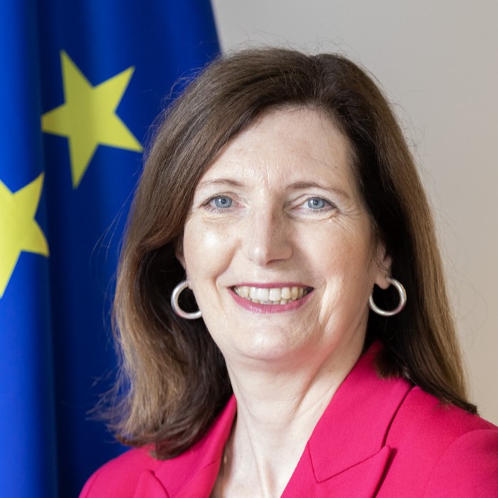 Manuela Geleng