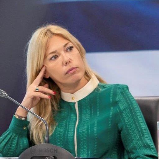 Theoni  Alampasi