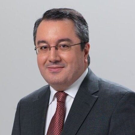 Elias Mossialos