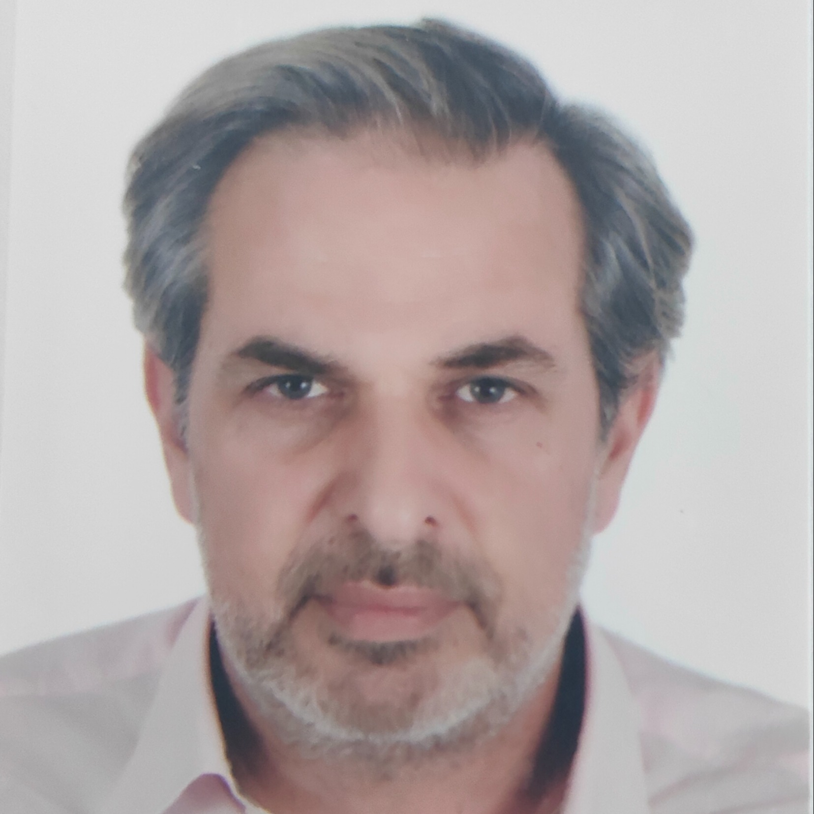 Βασίλης Αγγουράς