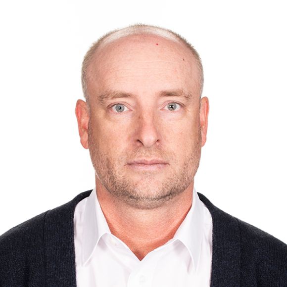 Damian Brett