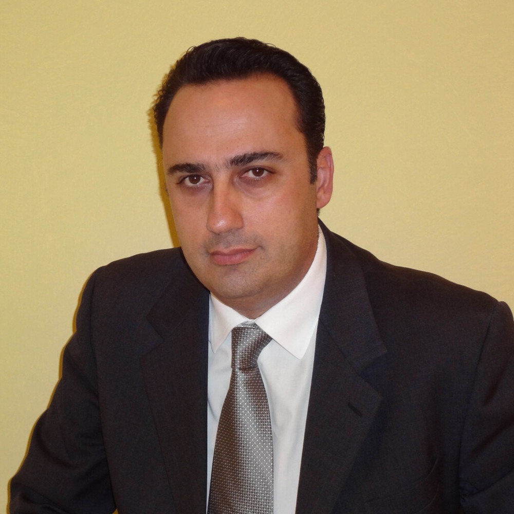 Dr. Stelios Loumakis