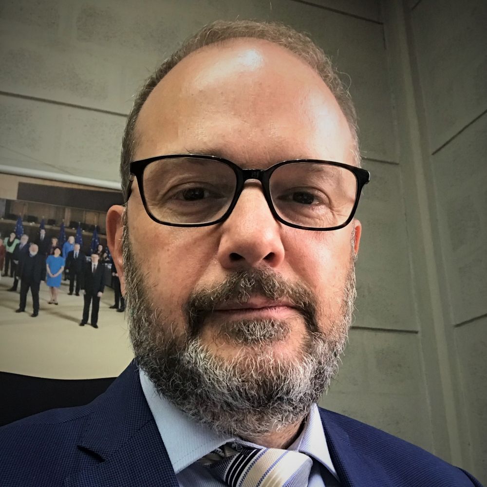 Nikos Isaris