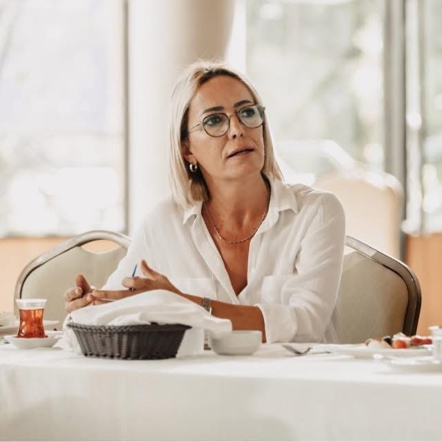 Ayşemden Akın