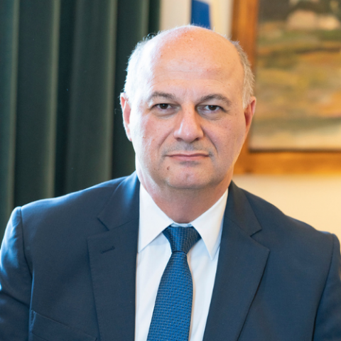 Kostas Tsiaras