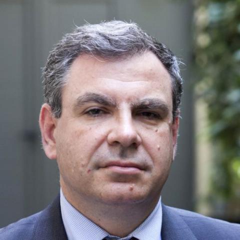 Nikos Vettas