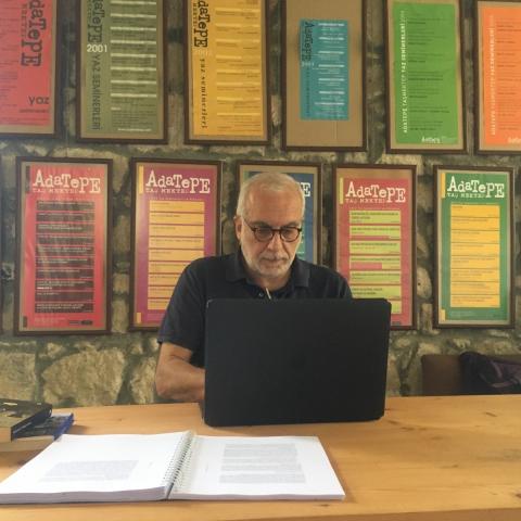 Soli Özel