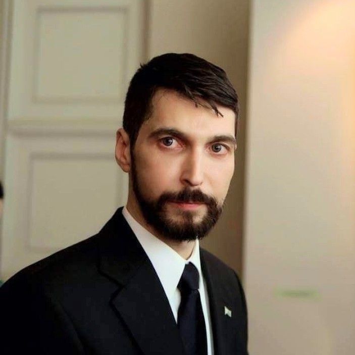 Nikolaos Floros Profile Picture