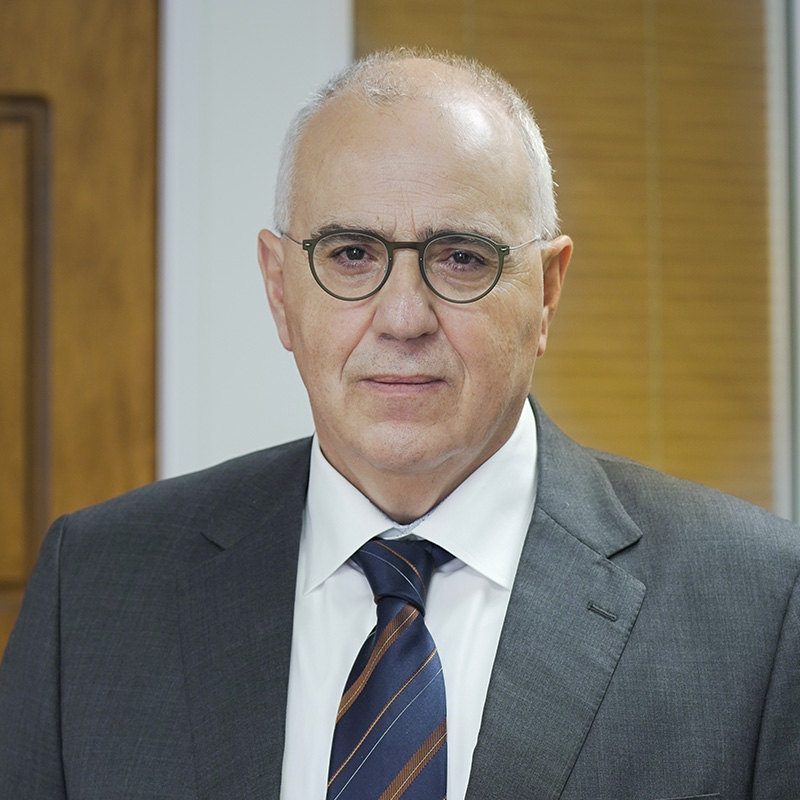 Nikolaos Karamouzis