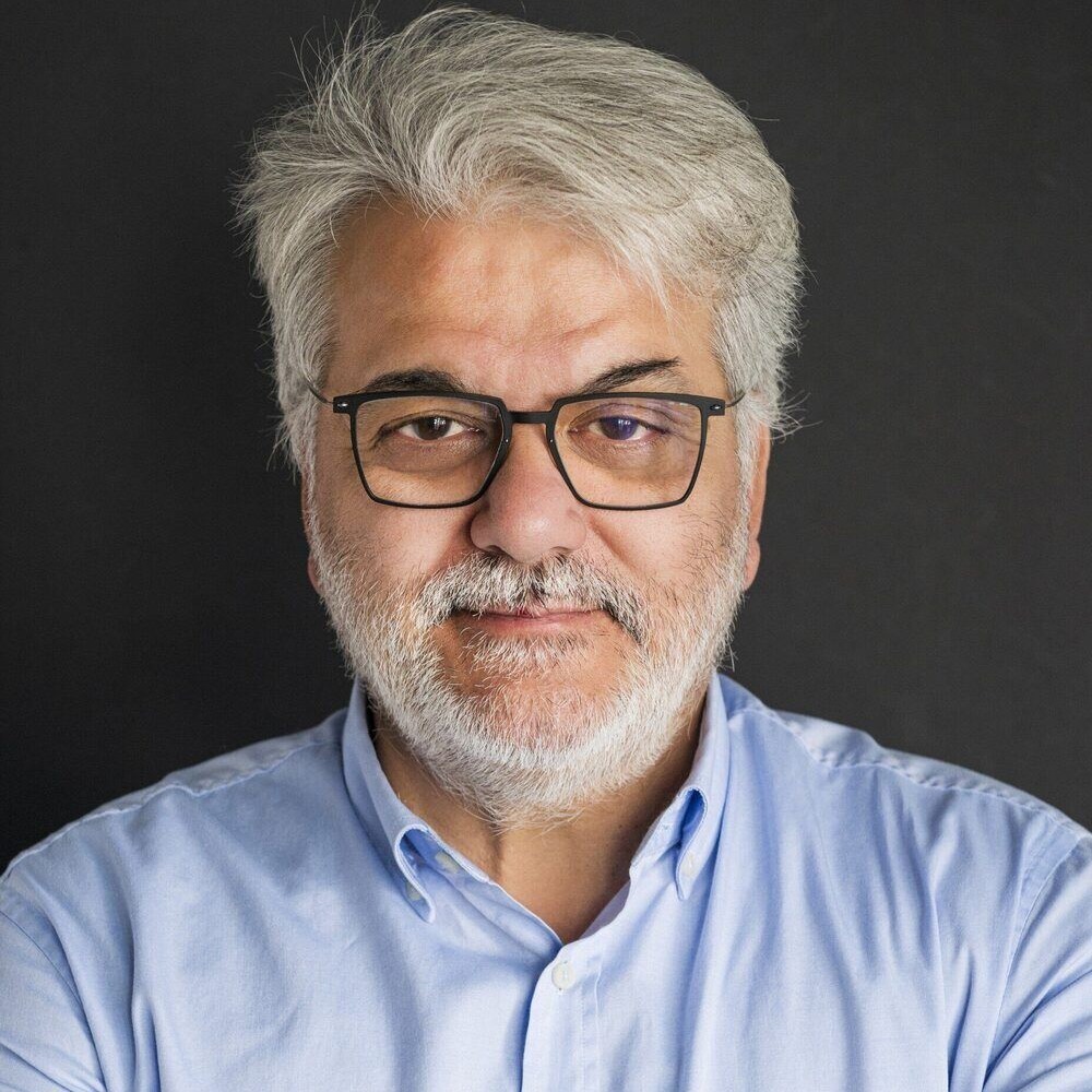 Kostas Konstantinidis