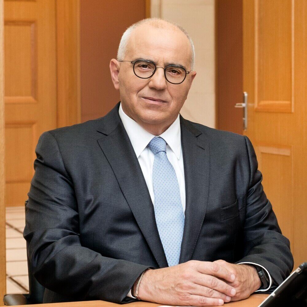 Nikolaos Karamouzis
