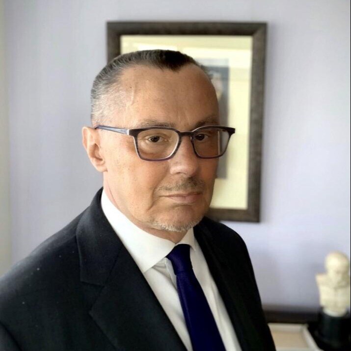 Alexander  Mirtchev 