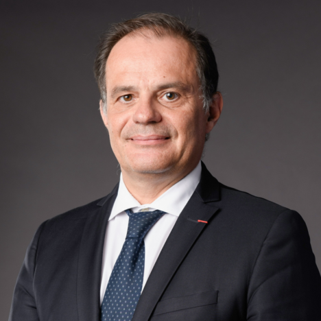 Emmanuel Moulin