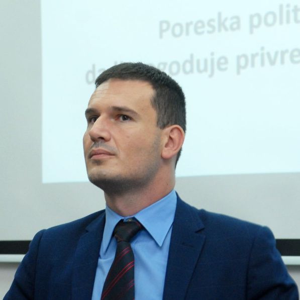 Nikola Altiparmakov