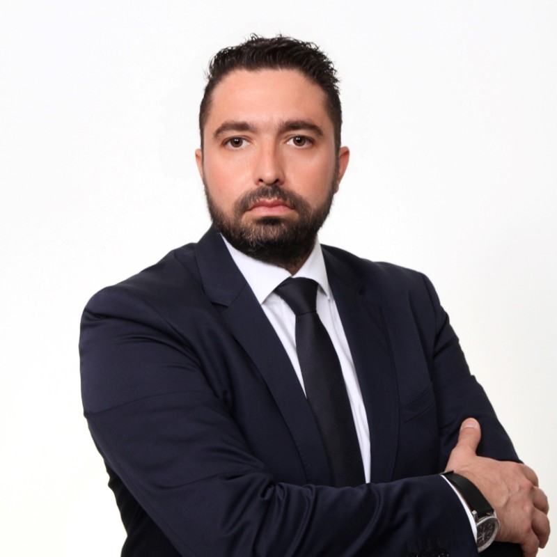 Nikos Pliatsikas