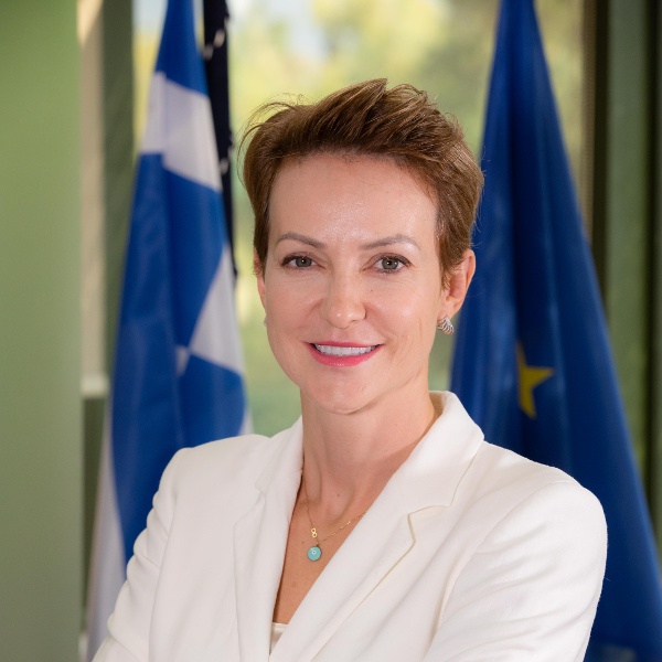 Alexandra Sdoukou