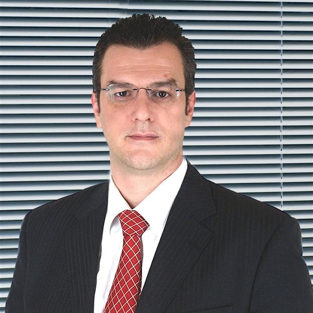 Stelios Karapiperis