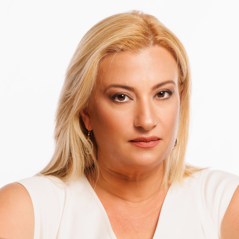 Αντιγόνη Λυμπεροπούλου