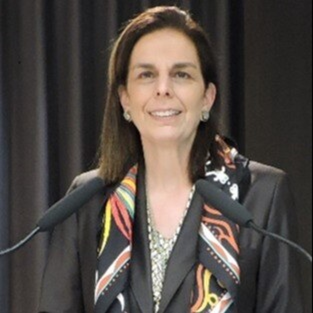 Claudia Carydis 